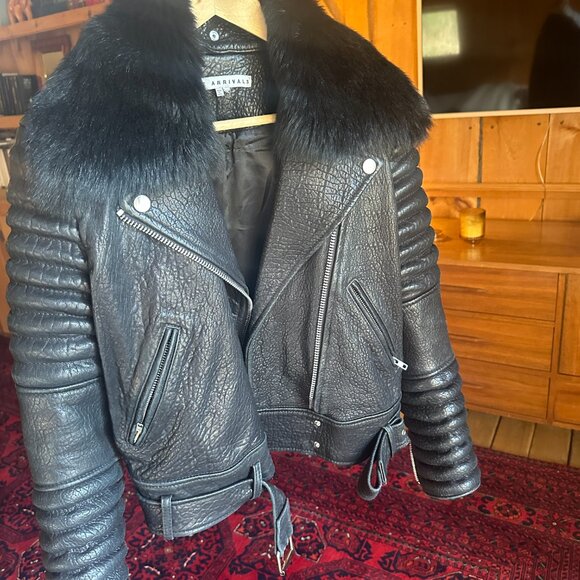 The Arrivals Rainier Black Leather Moto Jacket – Small (Fur Collar Included) - Picture 6 of 7